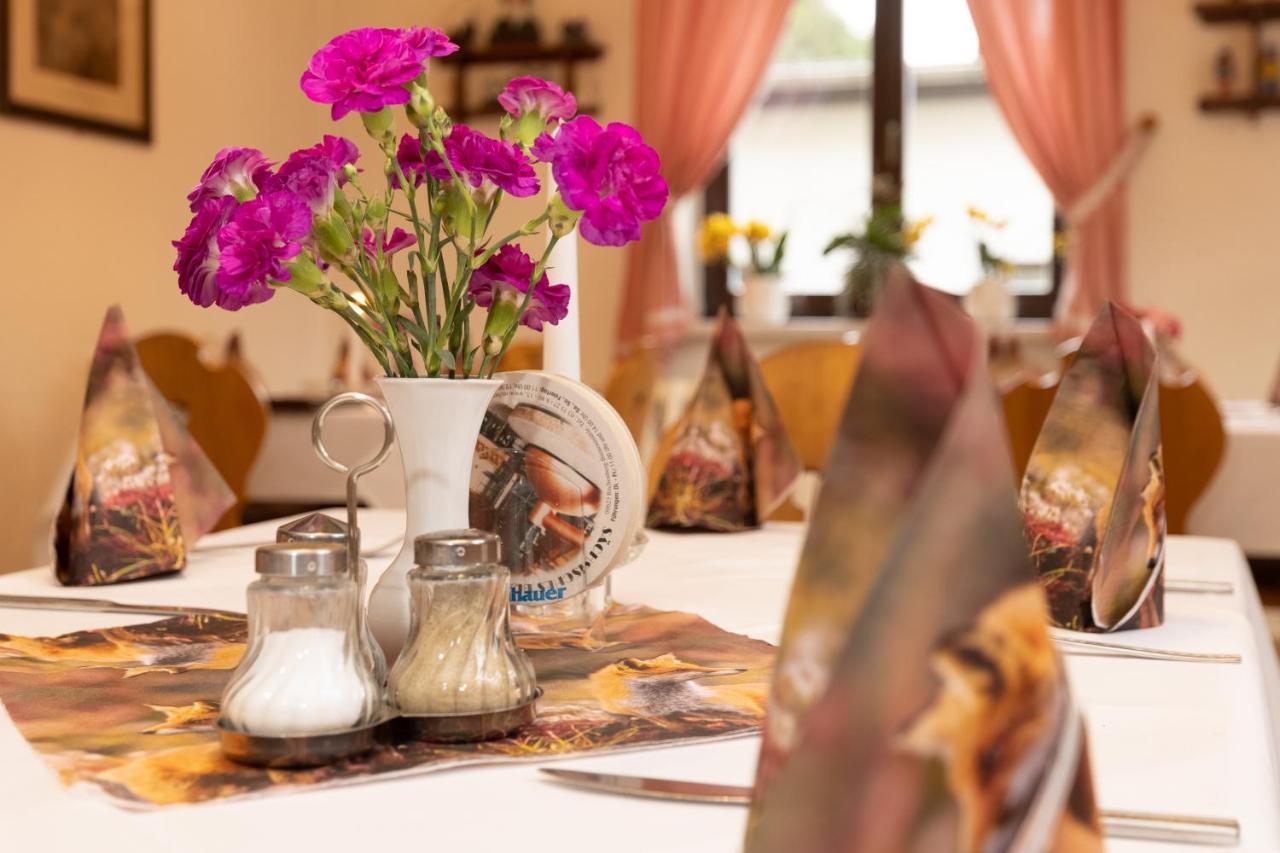 Hotel Carola اوبلرنهاو المظهر الخارجي الصورة